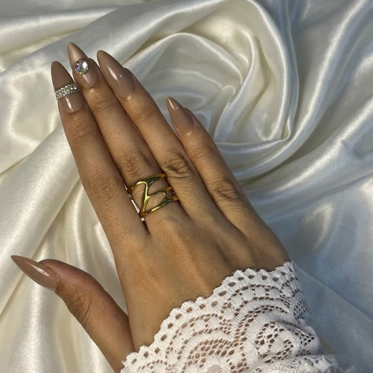 JASSA 18K Gold Plated Minimalist Wave Ring for Women
