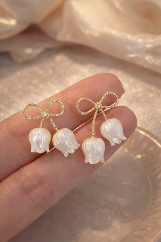 Elegant Pearl Flower Drop Earrings
