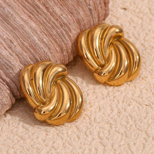 Vintage 18K Gold Plated Ribbed Twisted Swirl Knot Stud Earrings