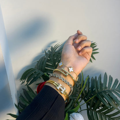 Premium CZ Diamond & Gold Plated Bracelet Set
