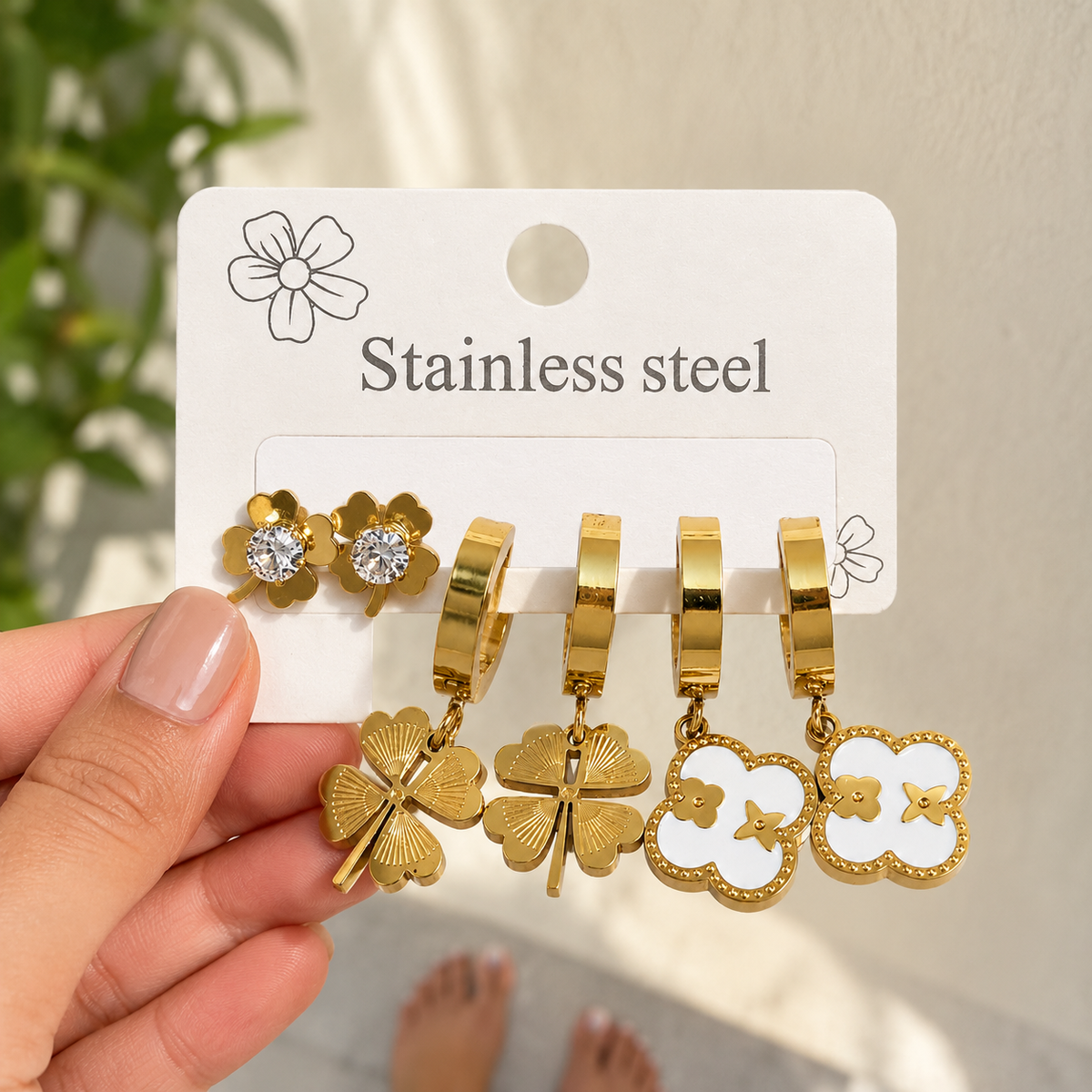 18K Gold Plated Stainless Steel Four-Leaf Clover & Flower Huggie Hoop Earring Set