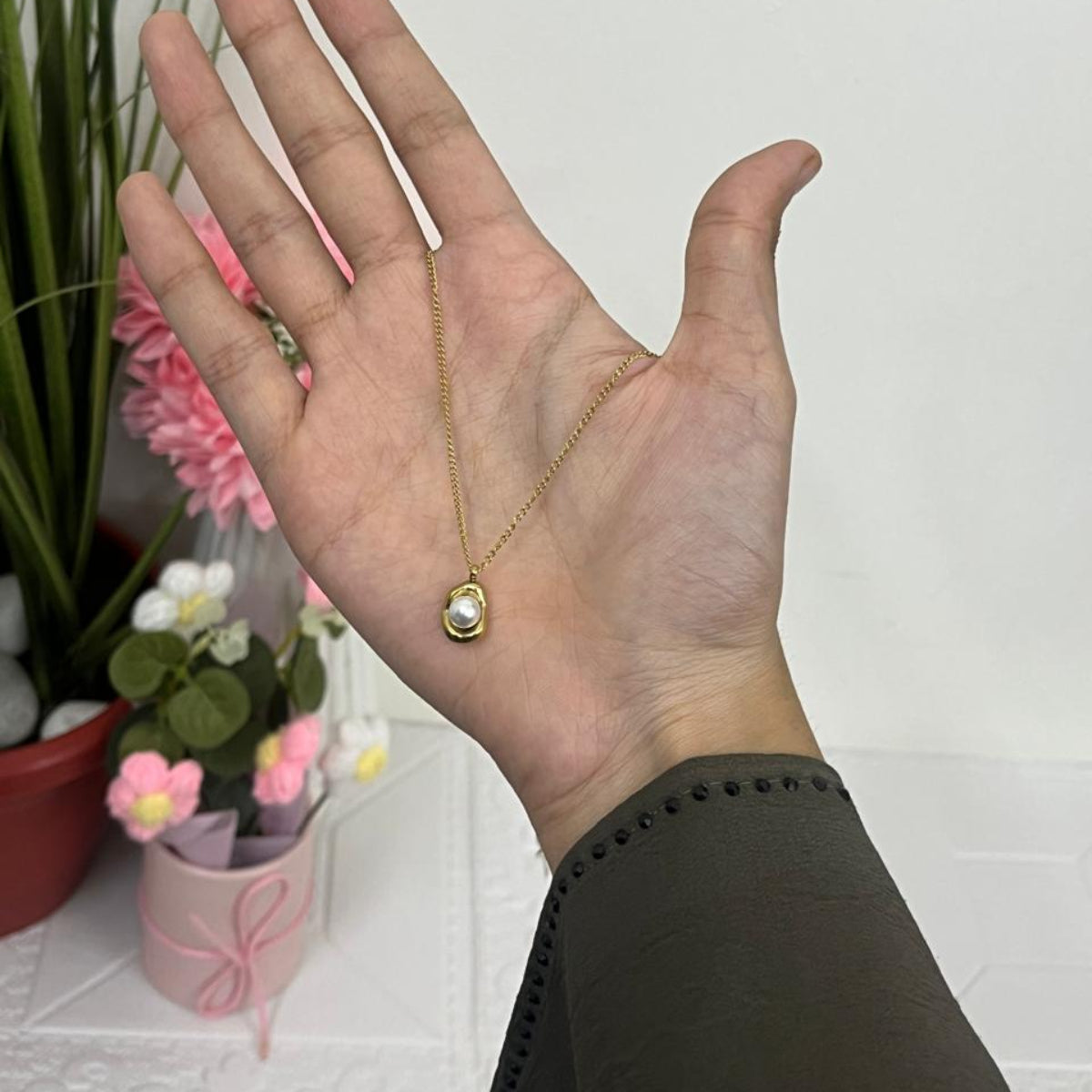 Organic Molten Gold Pearl Pendant Necklace