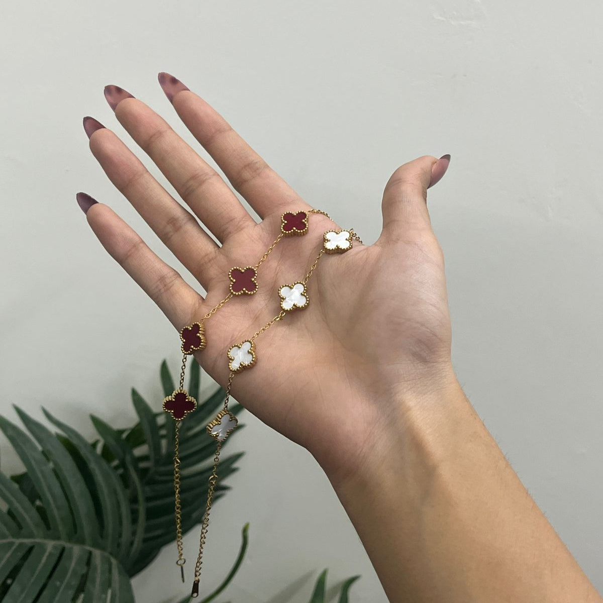 Dual-Layered Gold Plated Four-Leaf Clover Bracelet Combo Set (Red & White)
