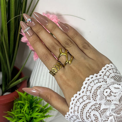 JASSA Abstract & Laurel Leaf Ring Set