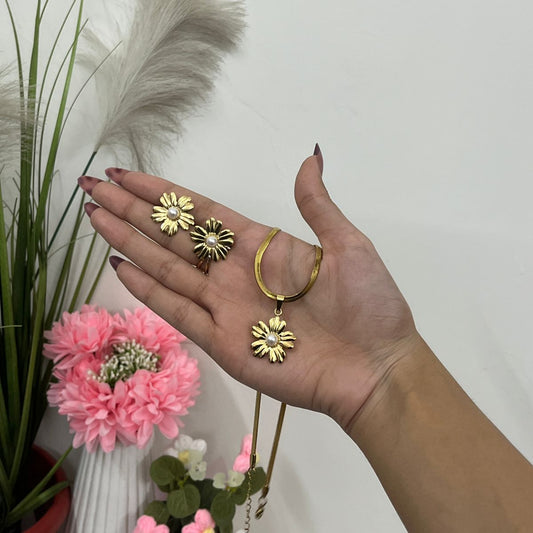 Anti-Tarnish Stainless Steel Daisy Floral Jewelry Set