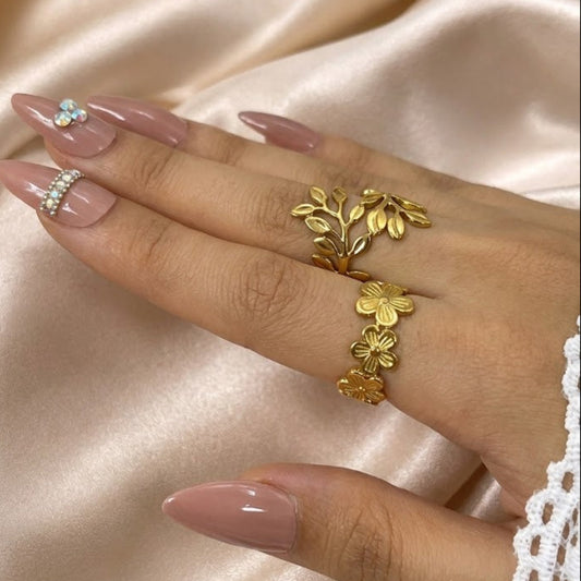 JASSA Golden Flora & Leaf Ring Set