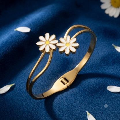 Aesthetic Daisy Flower Gold Bangle Bracelet