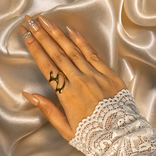Elegant Gold Statement Ring for Women – Stylish Open Finger Ring