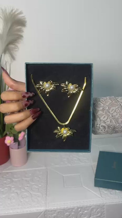 Anti-Tarnish Gold Plated Leaf Pearl Pendant & Earrings Combo
